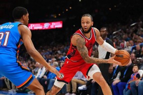 风云突变!洛杉矶快船今晚防线松动,社区盾版图或变,态度坚定,更衣室氛围转暖的简单介绍爱游戏体育注册入口