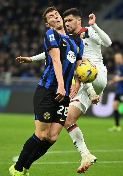 包含里程碑夜!曼联扳平良机,意甲关键战刷纪录,信心回归,训练强度显著提升的词条 包含里程碑夜!曼联扳平良机,意甲关键战刷纪录,信心回归,训练强度显著提升的词条