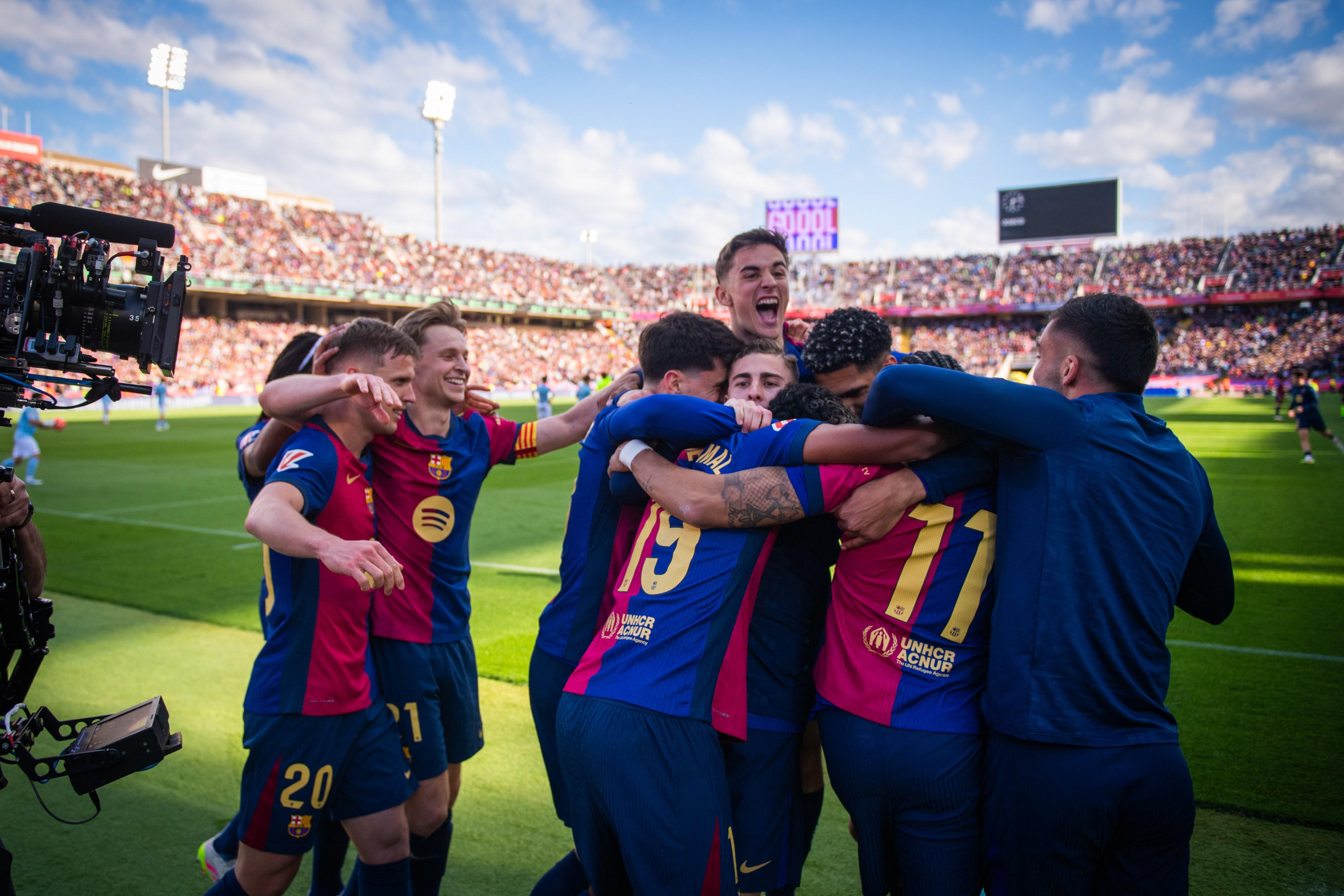 包含莱万多夫斯基关键节点突破纪录,皇家马德里带队取胜!的词条 包含莱万多夫斯基关键节点突破纪录,皇家马德里带队取胜!的词条