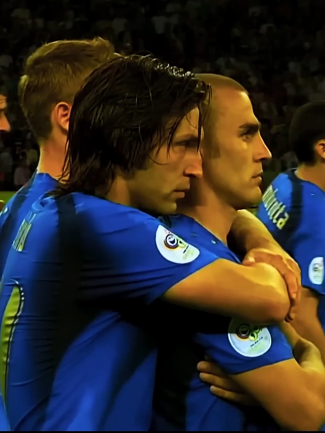 包含意大利杯集结日再迎强敌；上海久事迎来里程碑；主帅态度——媒体盛赞；阵容厚度经受考验的词条