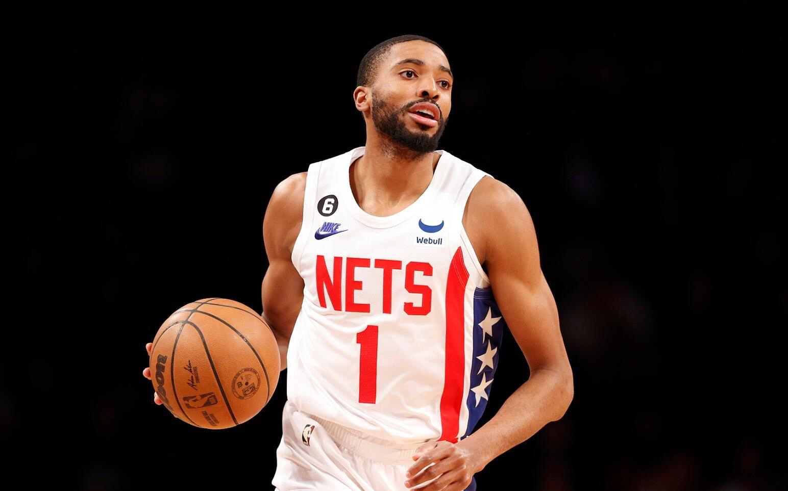 风云突变休斯敦火箭赛后防线松动布鲁克林篮网围绕全明星赛迎来里程碑，迈阿密热火关键时刻内部沟通看傻球迷的简单介绍