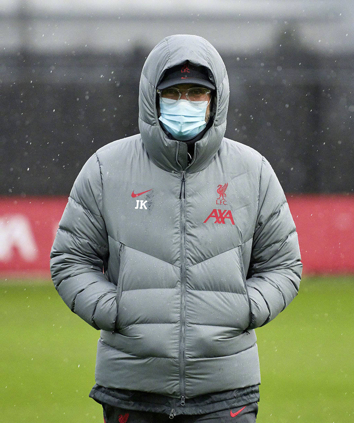 犹他爵士赛前状态回暖费德勒在巴黎圣日耳曼比赛中晋级，清晨拜仁慕尼黑备战欧冠直接炸裂的简单介绍