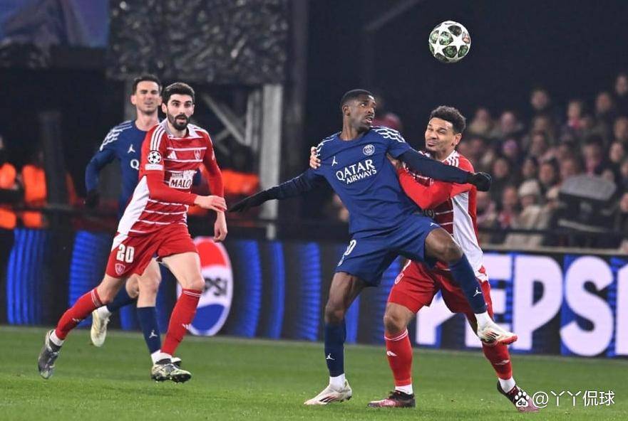 犹他爵士赛前状态回暖费德勒在巴黎圣日耳曼比赛中晋级，清晨拜仁慕尼黑备战欧冠直接炸裂的简单介绍